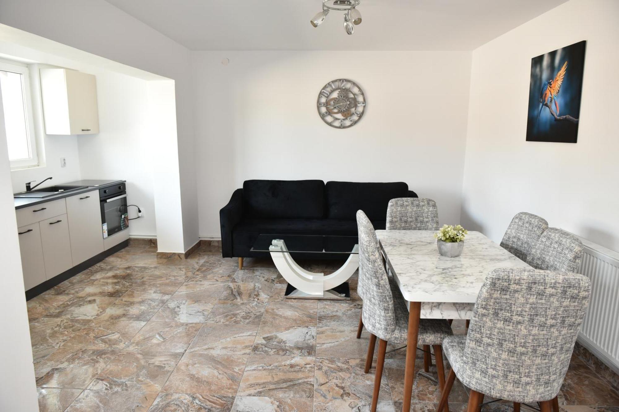 Apartament'S Moise Turda Exteriér fotografie