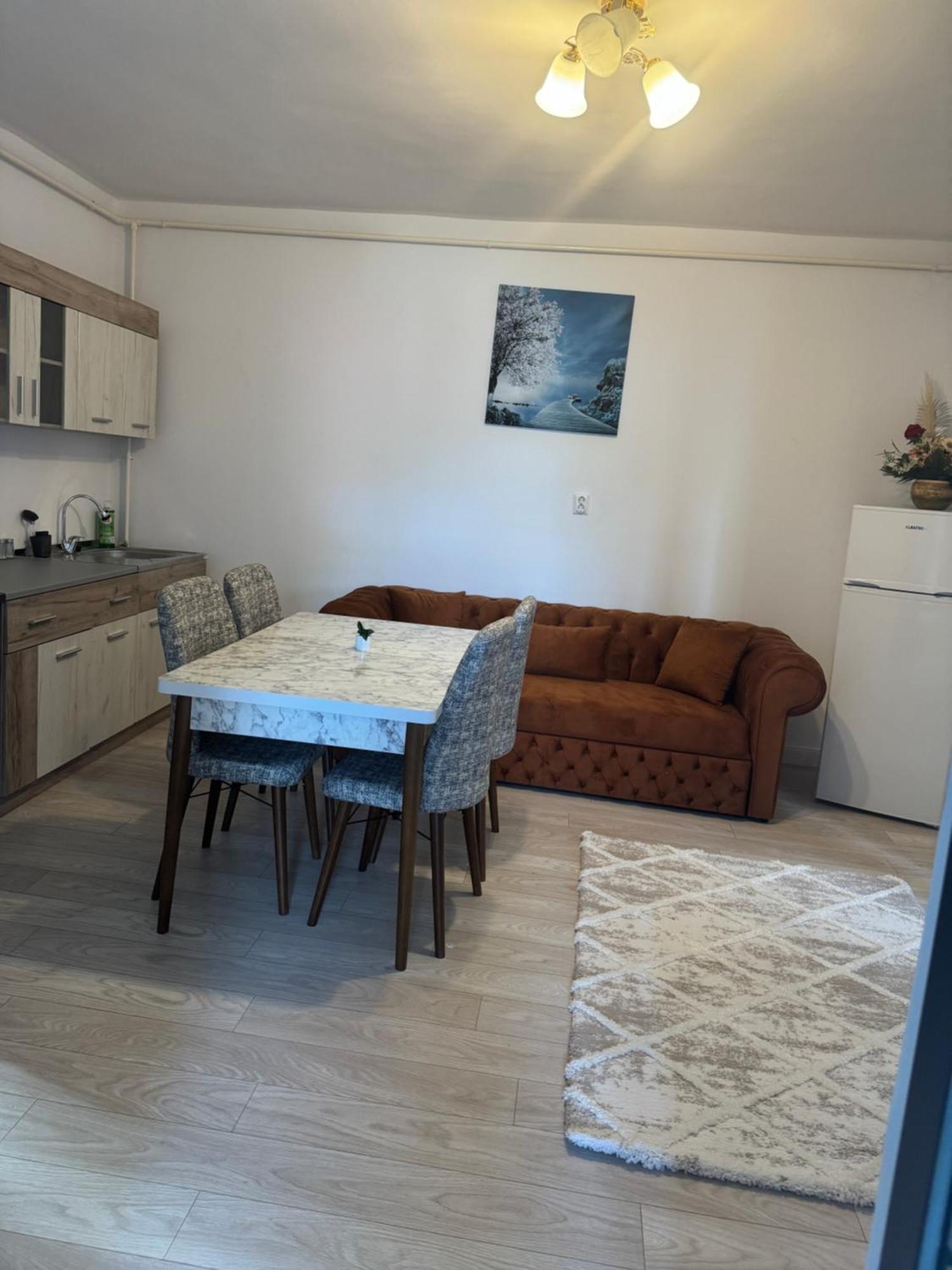 Apartament'S Moise Turda Exteriér fotografie